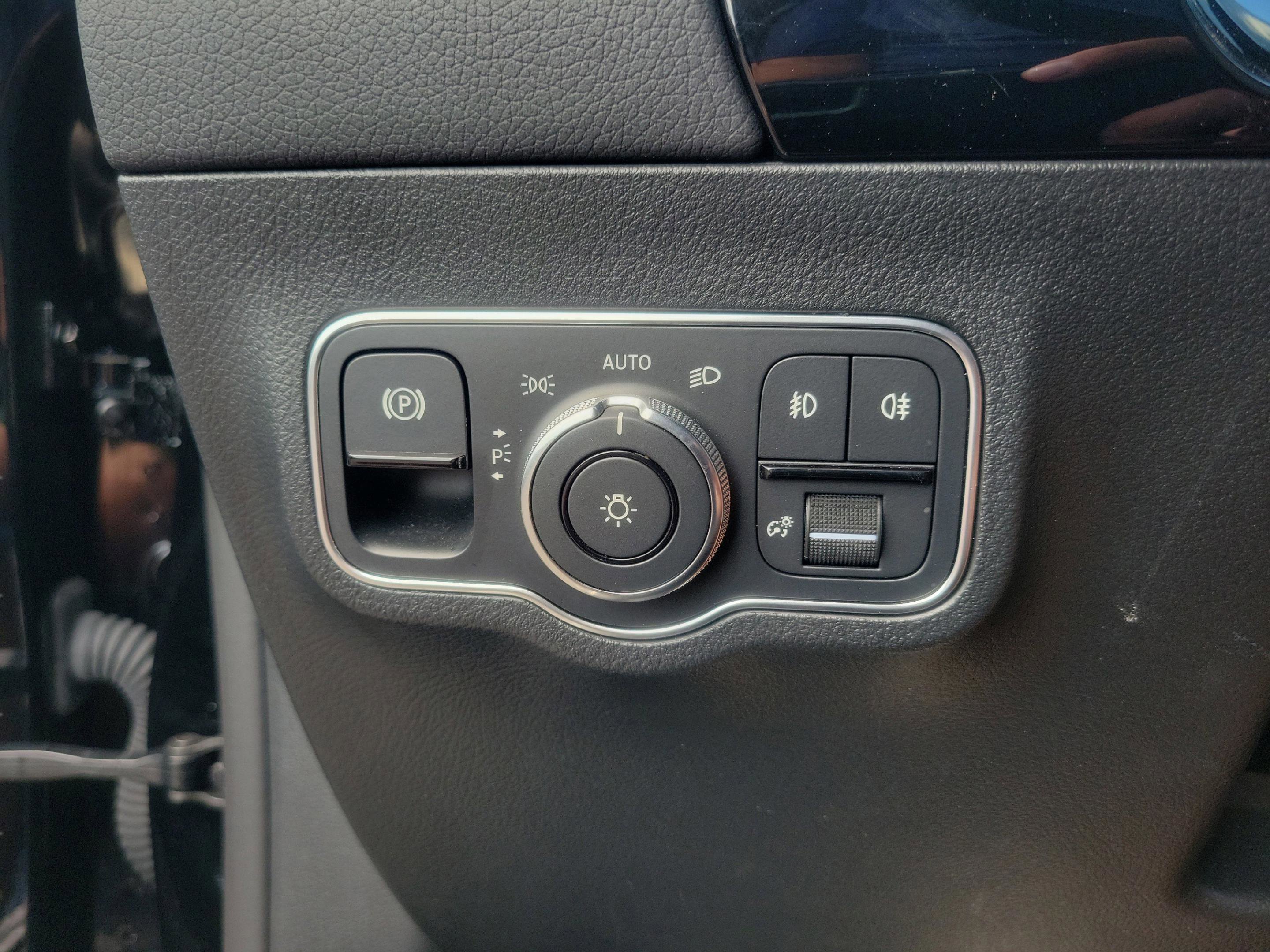 Certified 2023 Mercedes-Benz GLA 250 image 24