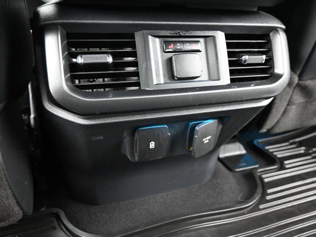 Used 2023 Ford F150 Lariat w/ Equipment Group 502A High image 17