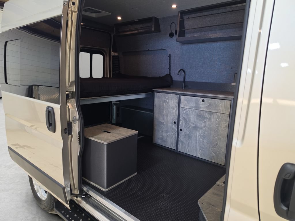 New 2026 RAM ProMaster 1500 w/ Quick Order Package 22G SLT FWD image 14