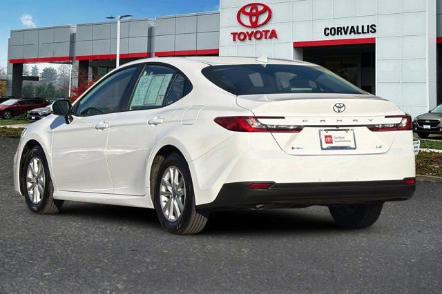Used 2025 Toyota Camry LE image 6