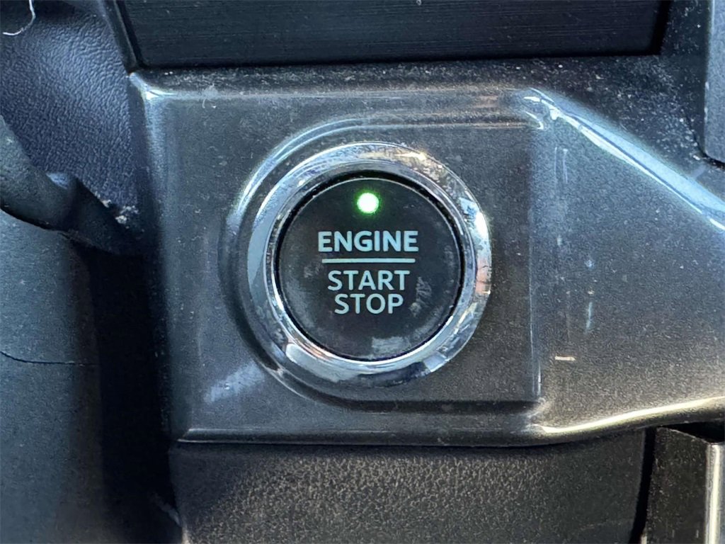 Used 2022 Ford F150 XLT w/ Equipment Group 302A High image 9