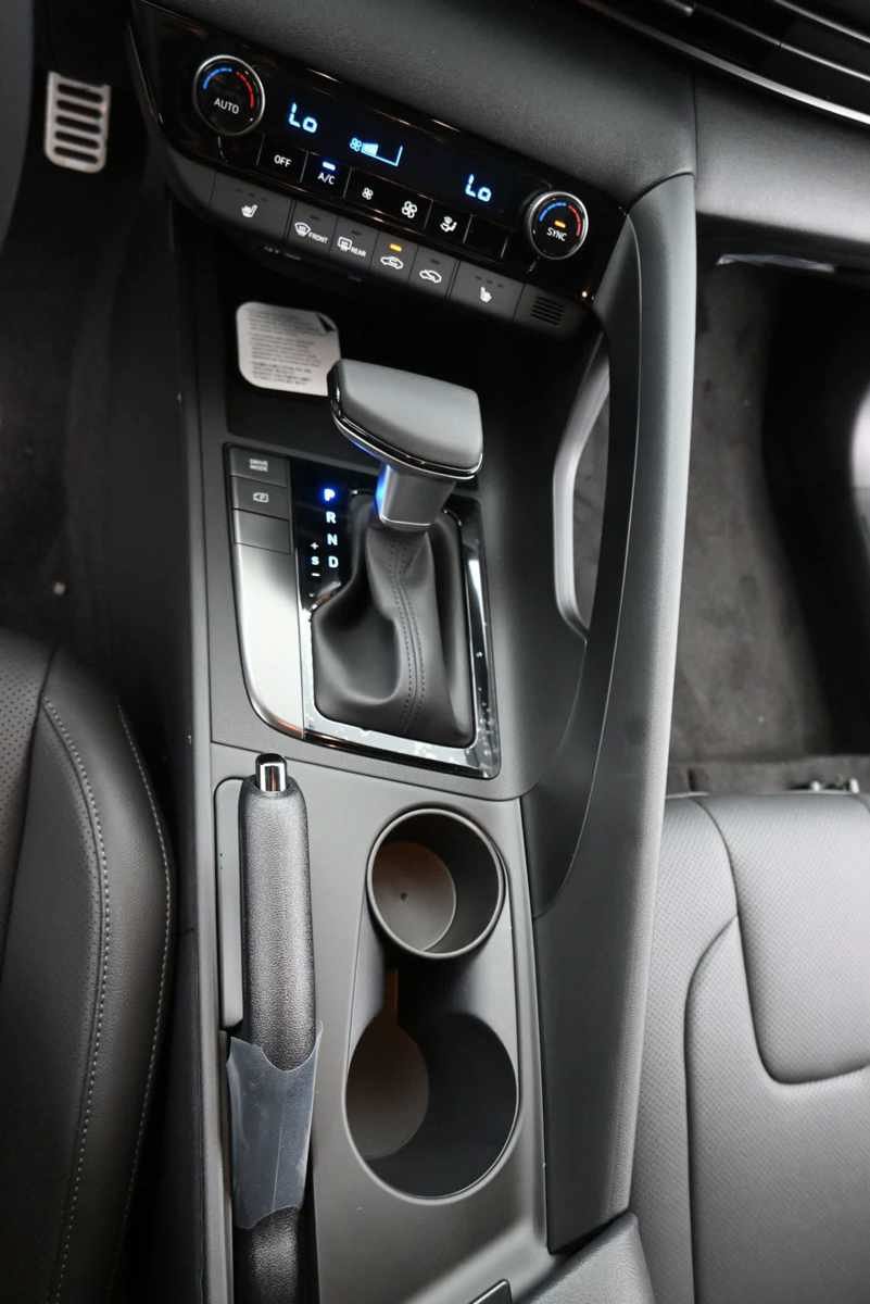 New 2026 Hyundai Elantra SEL Sport FWD image 20