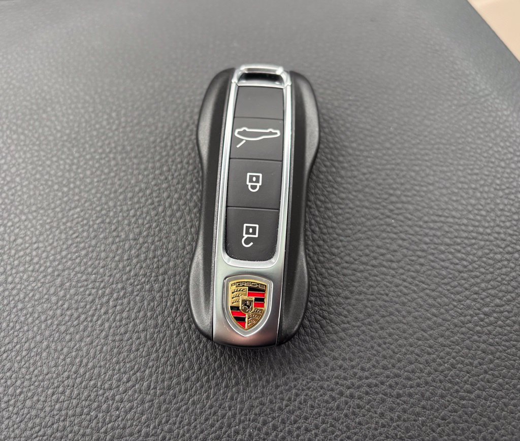 Certified 2025 Porsche Panamera 4 AWD/4WD image 35