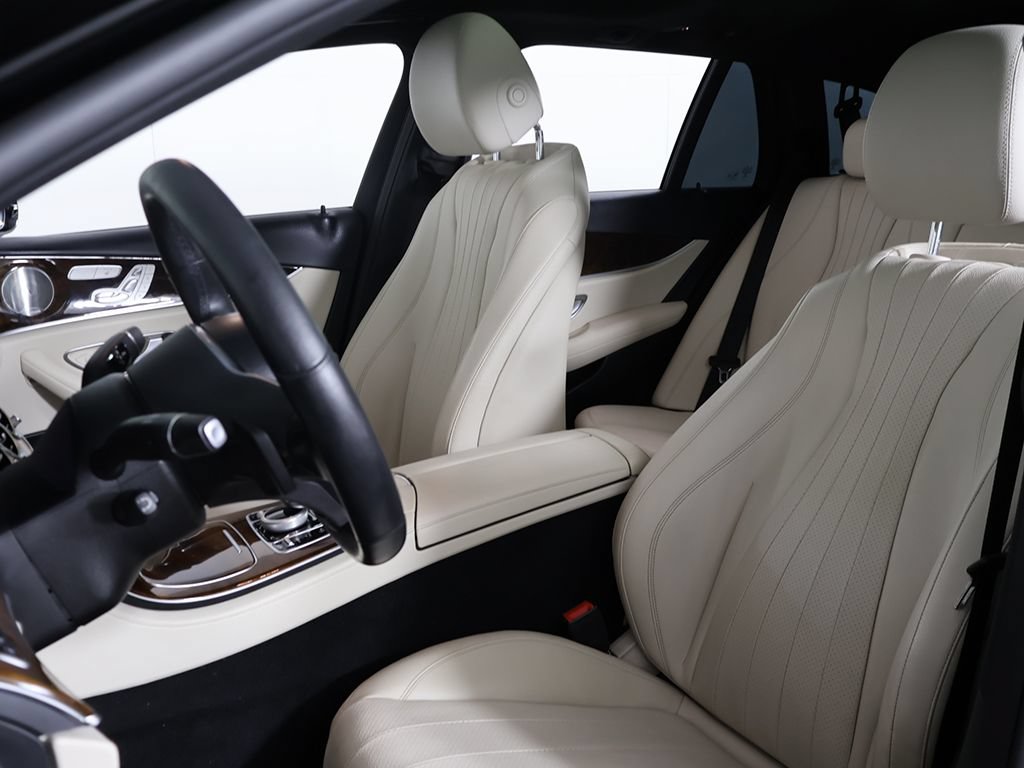 Used 2019 Mercedes-Benz E 450 4MATIC Wagon image 32