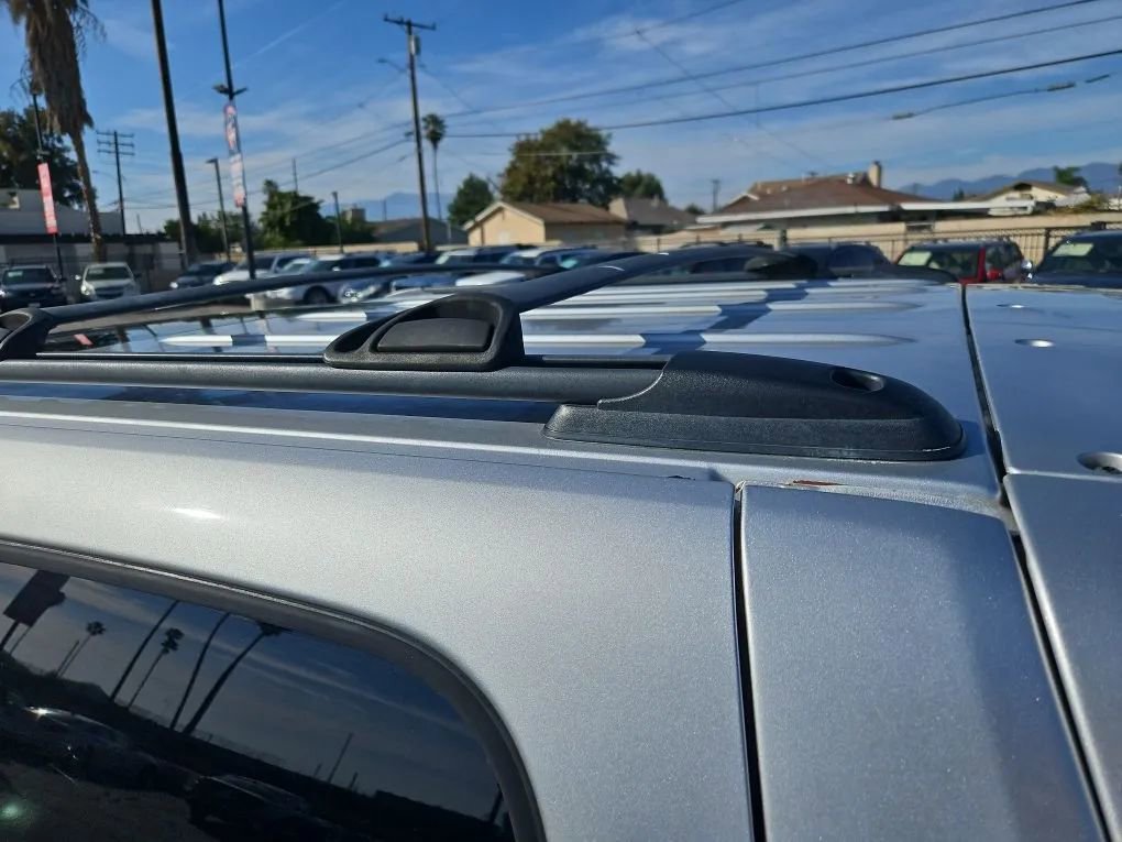 Used 2013 Chevrolet Avalanche LT w/ All-Star Edition image 28