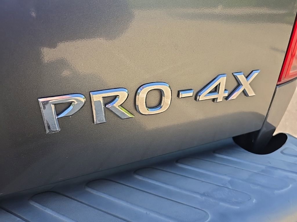 Used 2016 Nissan Frontier PRO-4X AWD/4WD image 12