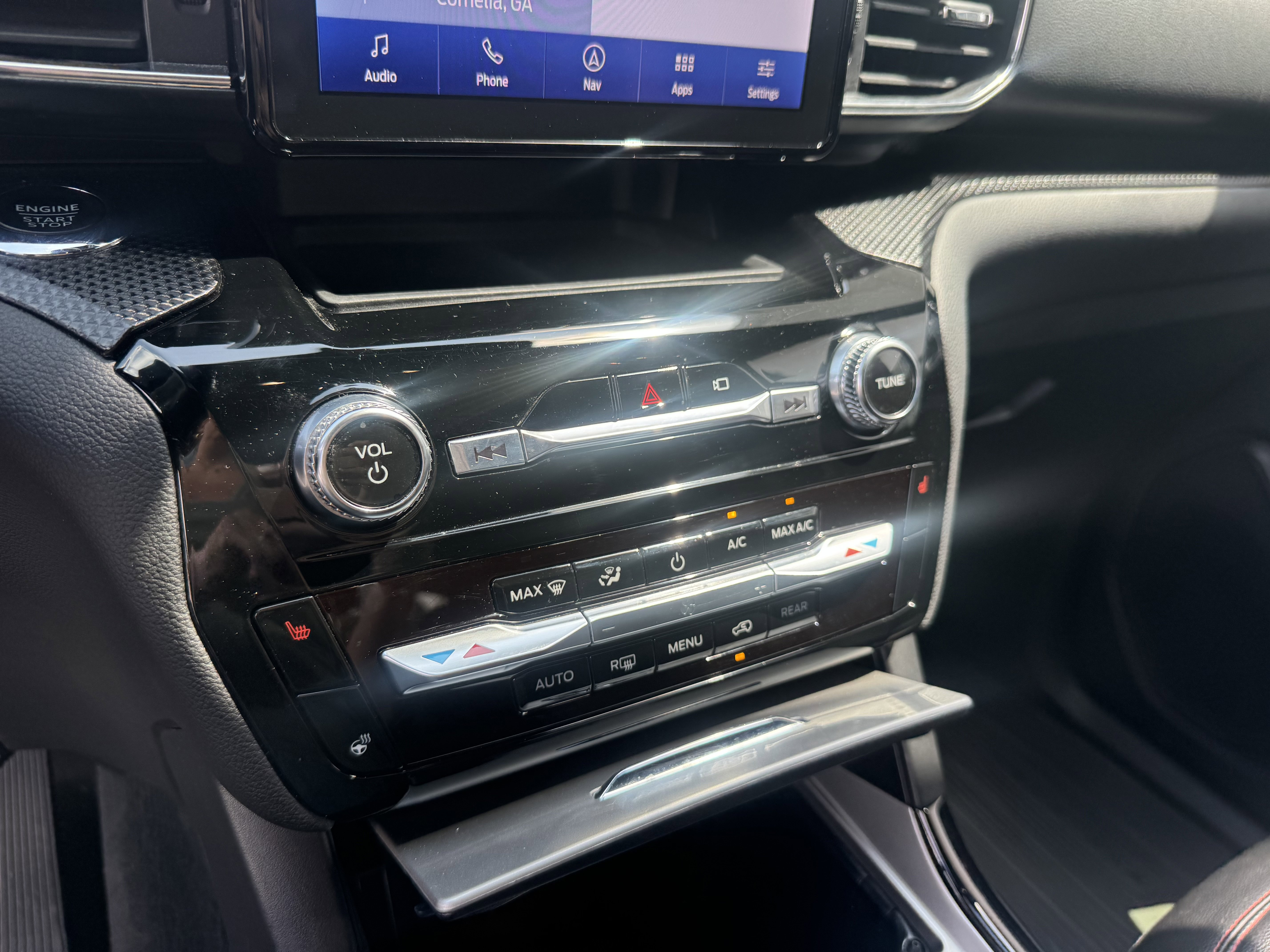 Used 2022 Ford Explorer ST-Line image 15