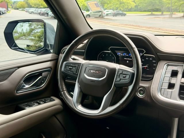 Used 2021 GMC Yukon SLT w/ SLT Premium Package AWD/4WD image 20