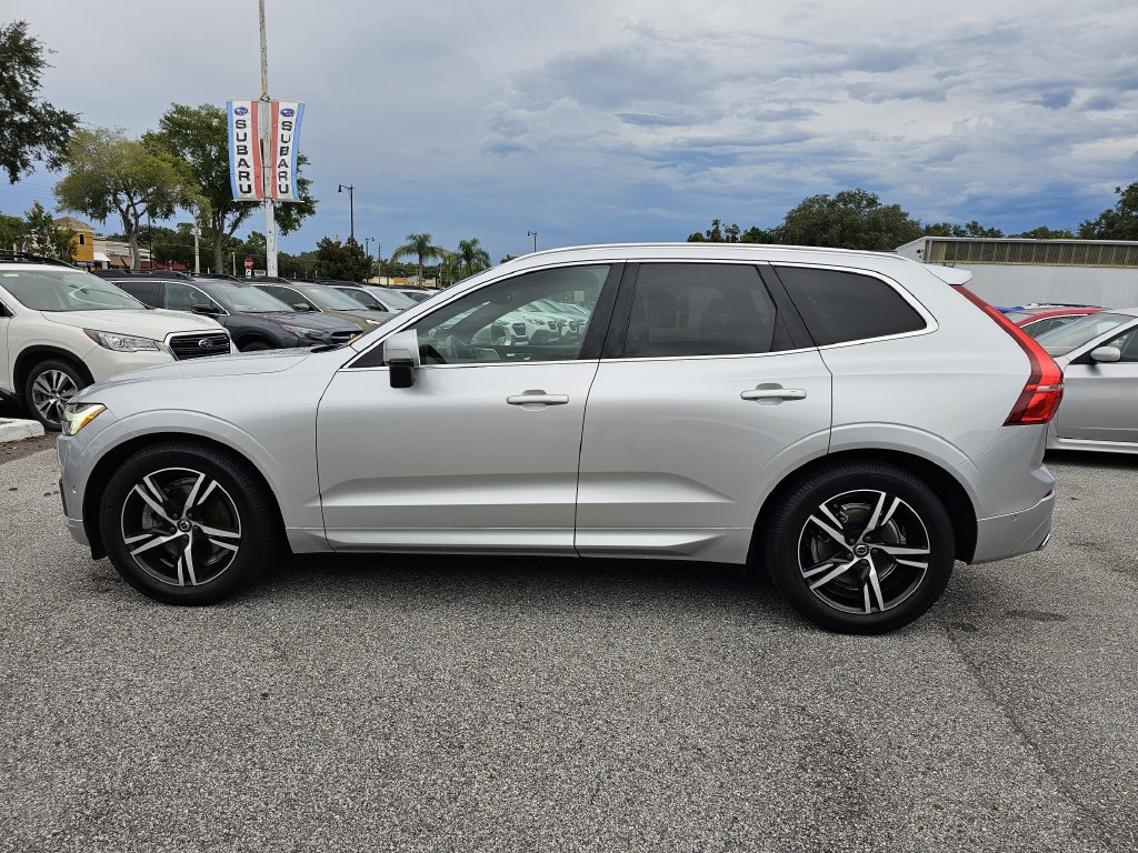 Used 2018 Volvo XC60 T6 R-Design w/ Convenience Package AWD/4WD image 5