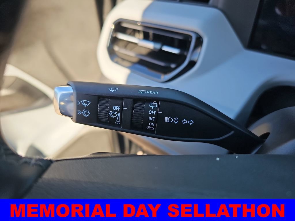 New 2027 Chevrolet Bolt RS w/ Technology Package FWD image 25