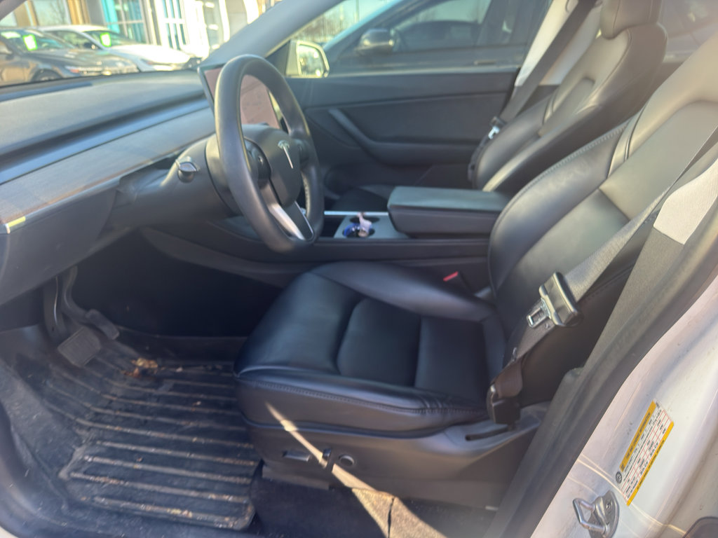 Used 2021 Tesla Model Y Long Range image 7