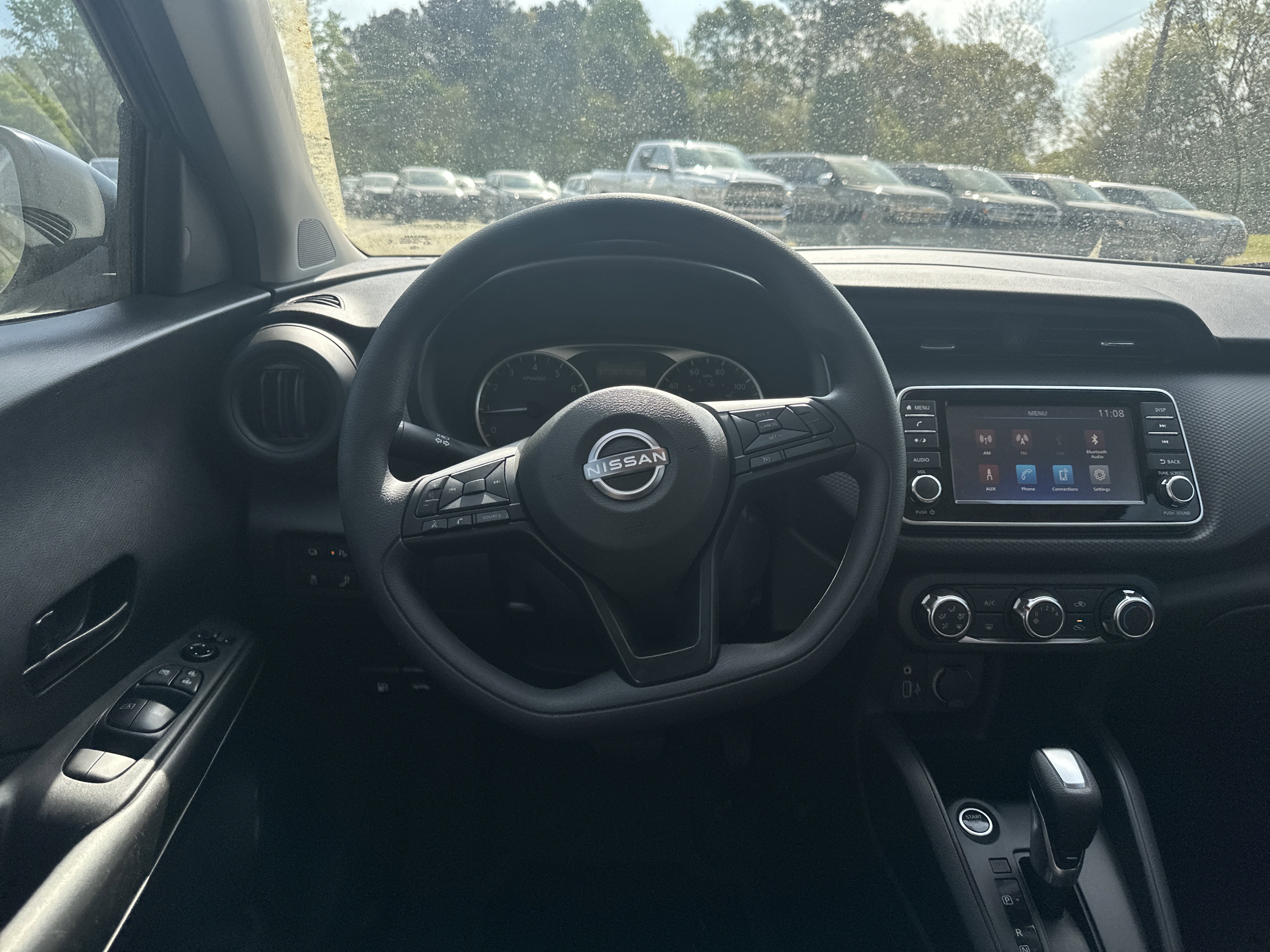 Certified 2025 Nissan Kicks Play S image 23