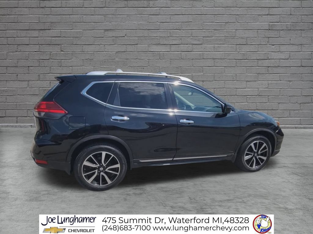 Used 2017 Nissan Rogue SL w/ SL Premium Package AWD/4WD image 10