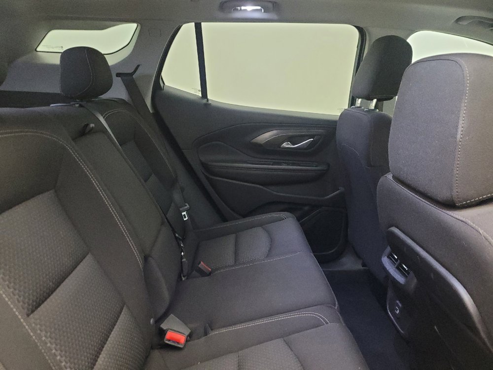 Used 2022 GMC Terrain SLE w/ Driver Convenience Package AWD/4WD image 19