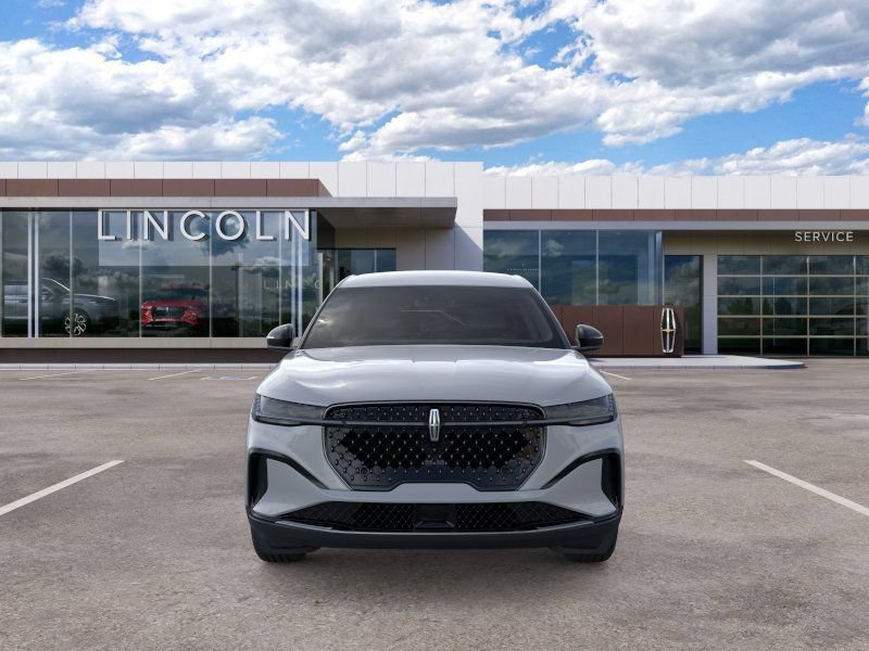 New 2026 Lincoln Nautilus Premier w/ Jet Appearance Package AWD/4WD image 6