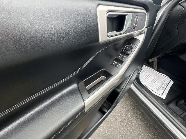 Used 2024 Ford Explorer XLT w/ Equipment Group 202A image 23