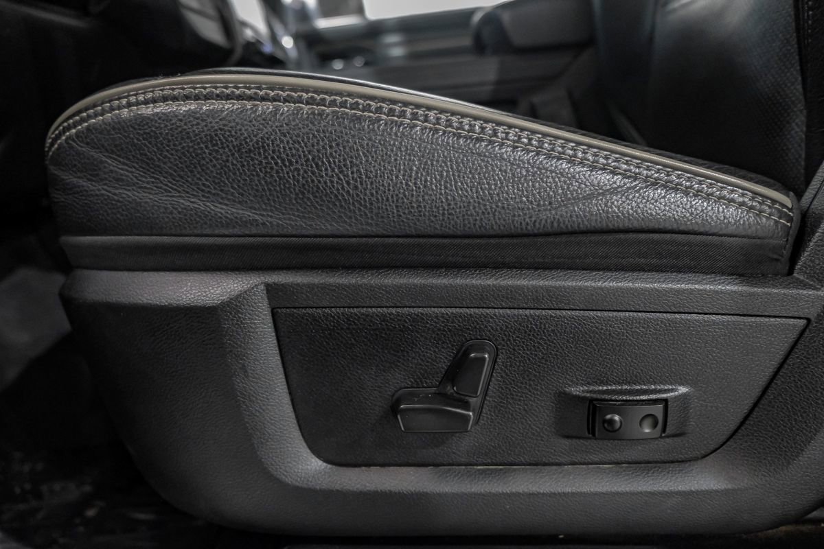 Used 2022 RAM 2500 Limited image 32