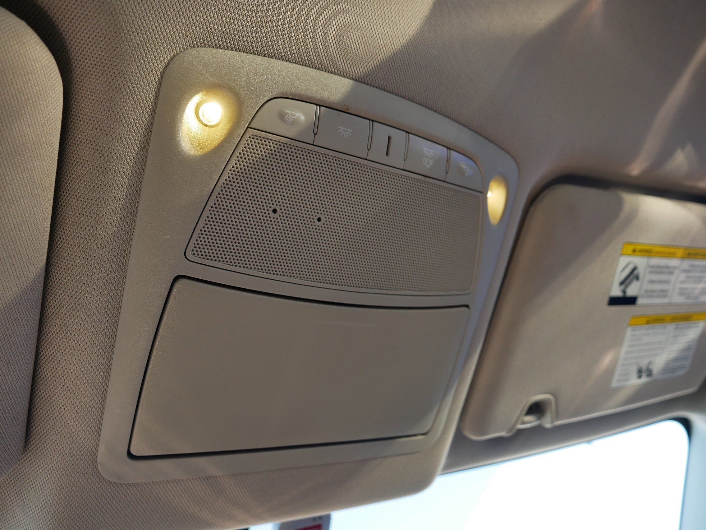 Used 2018 Nissan Rogue S image 31