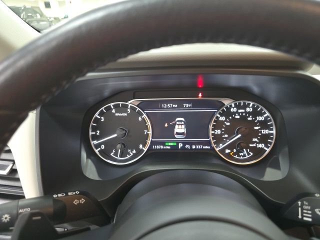 Used 2024 Nissan Rogue SV w/ SV Premium Package FWD image 21