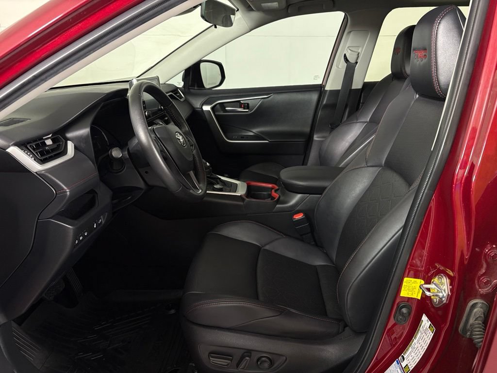 Used 2021 Toyota RAV4 TRD Off-Road w/ TRD Off-Road Weather Package AWD/4WD image 21