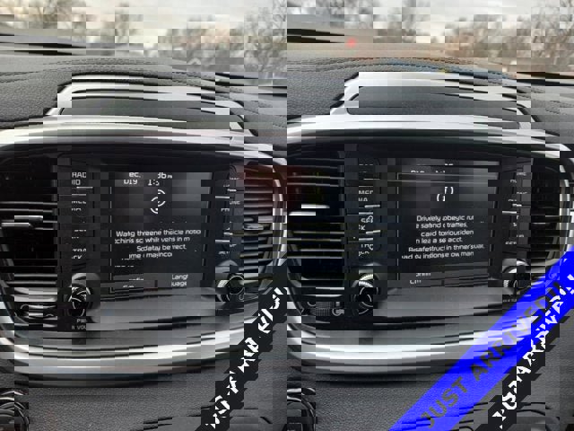 Used 2020 Kia Sorento EX image 5