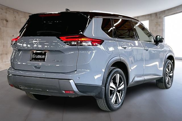Used 2024 Nissan Rogue SL w/ SL Premium Package image 5
