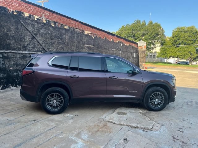 Certified 2025 GMC Acadia Elevation FWD image 8