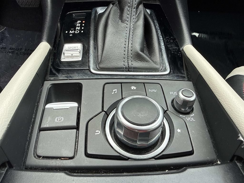 Used 2017 MAZDA MAZDA3 Grand Touring w/ Premium Equipment Package FWD image 37