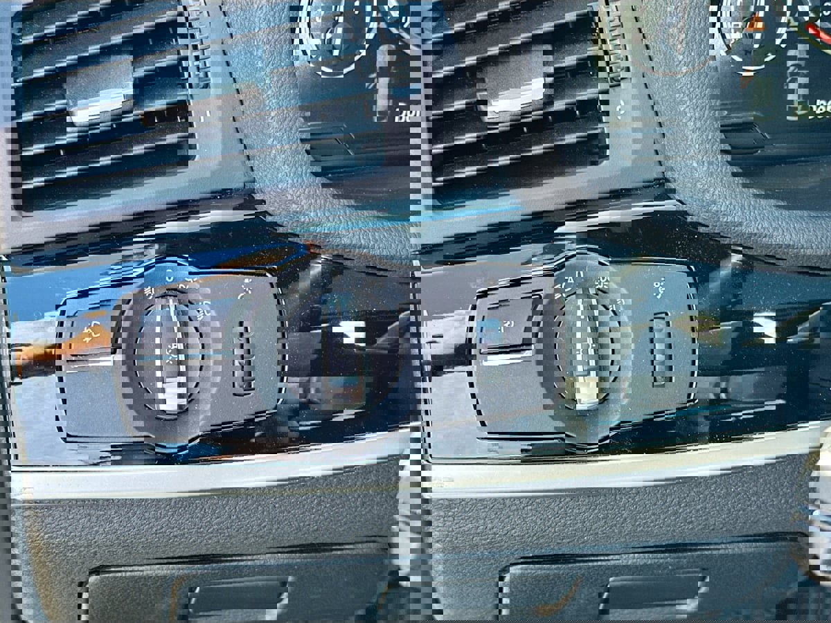 Used 2017 BMW X4 M40i image 11