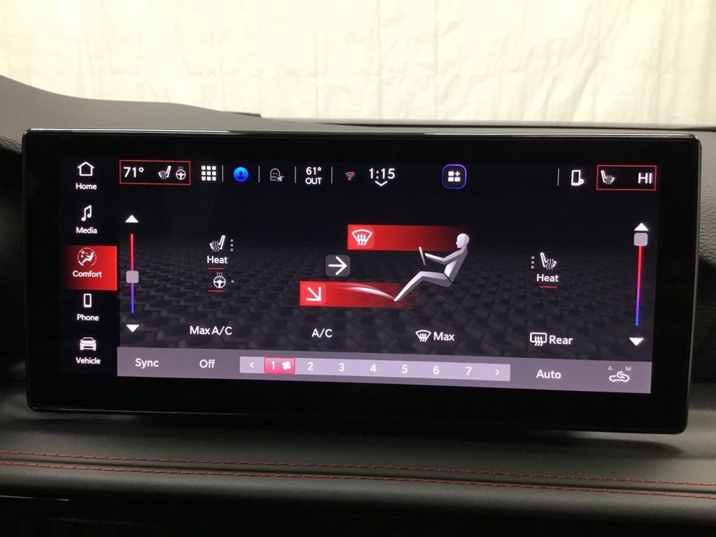 Used 2024 Dodge Hornet GT w/ Track Pack image 28