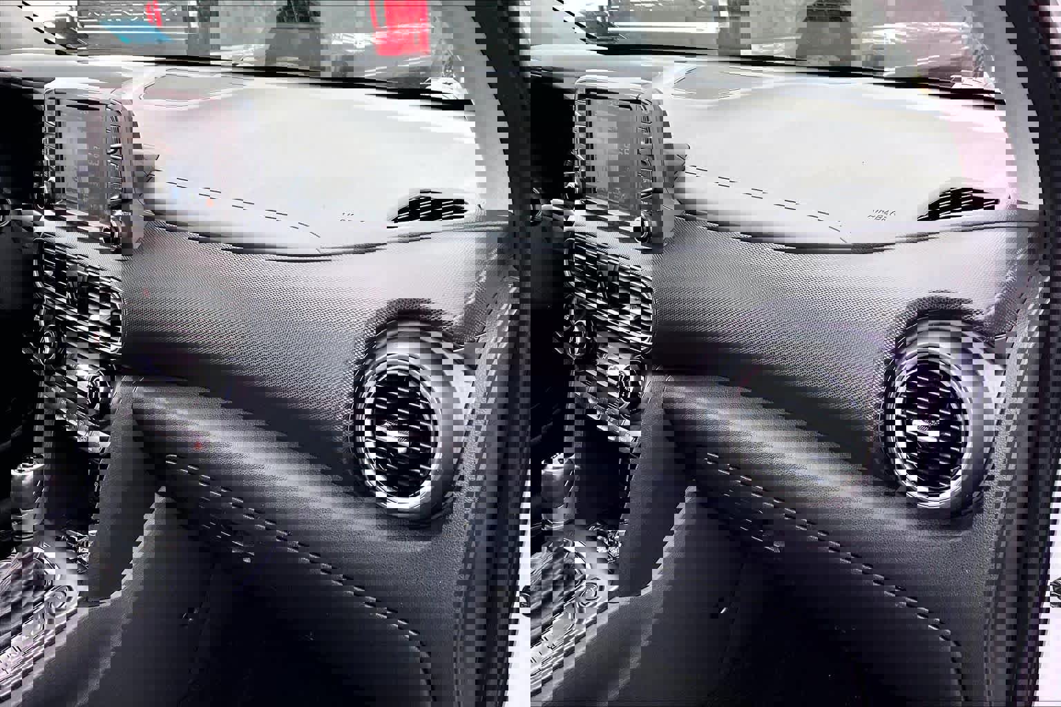 Used 2019 Hyundai Kona Ultimate image 18