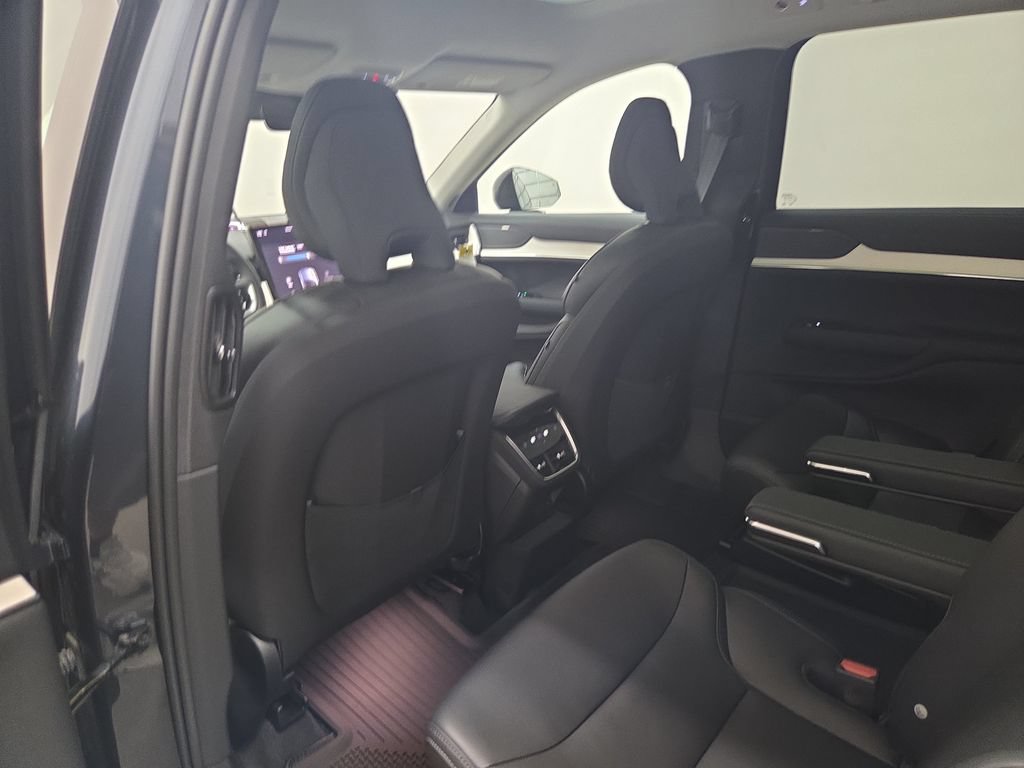 New 2026 Volvo EX90 Ultra AWD/4WD image 14