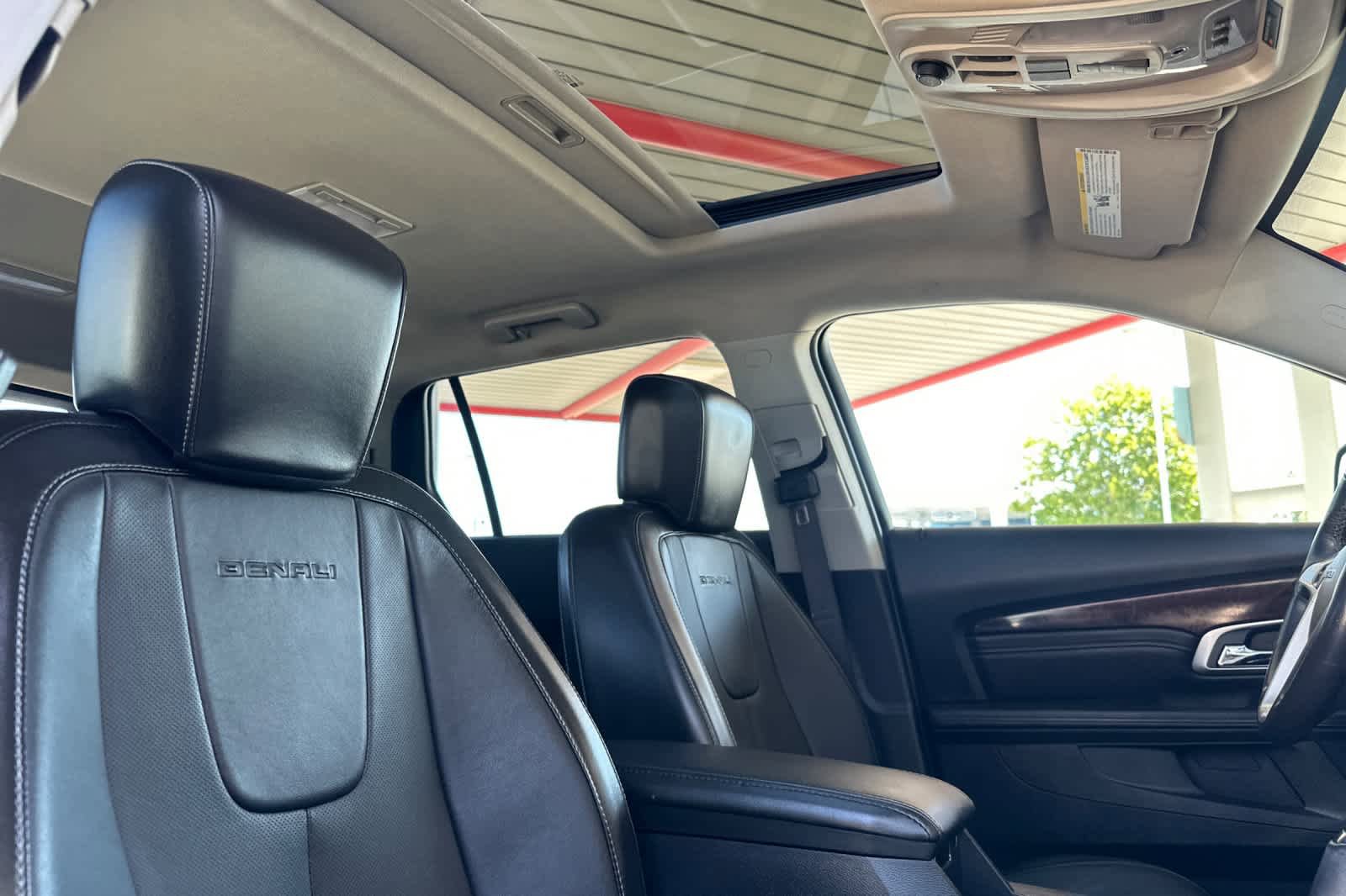 Used 2016 GMC Terrain Denali AWD/4WD image 18