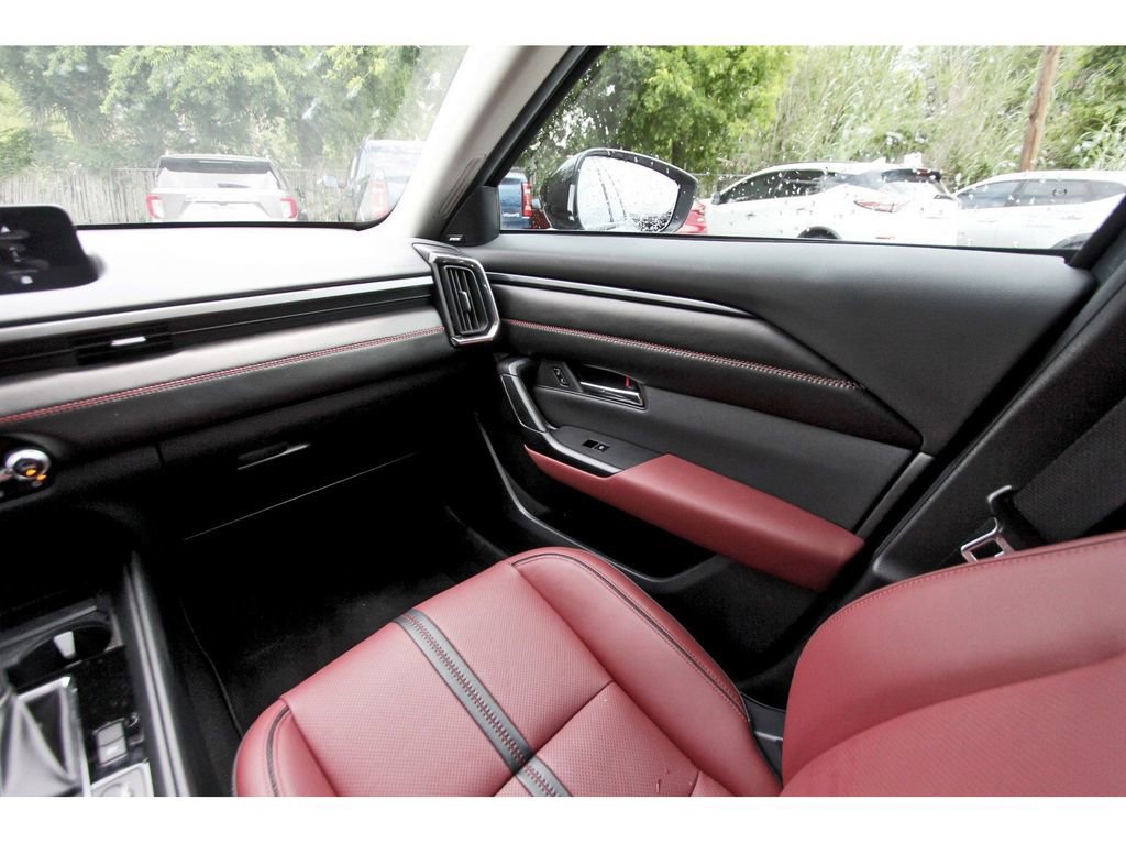 Used 2025 MAZDA CX-50 2.5 Hybrid w/ Premium Plus Pkg image 10