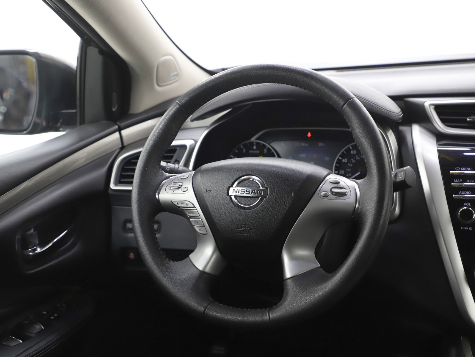 Used 2017 Nissan Murano Platinum AWD/4WD image 14