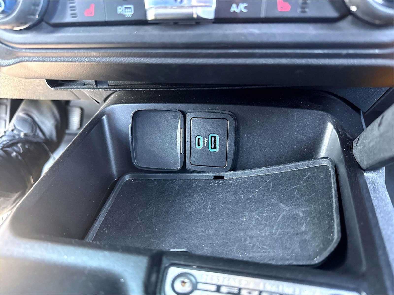Used 2023 Ford Bronco Badlands w/ Sasquatch Package AWD/4WD image 33