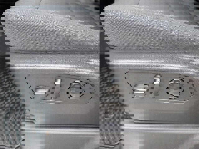 New 2025 Chevrolet Silverado 1500 LT image 16