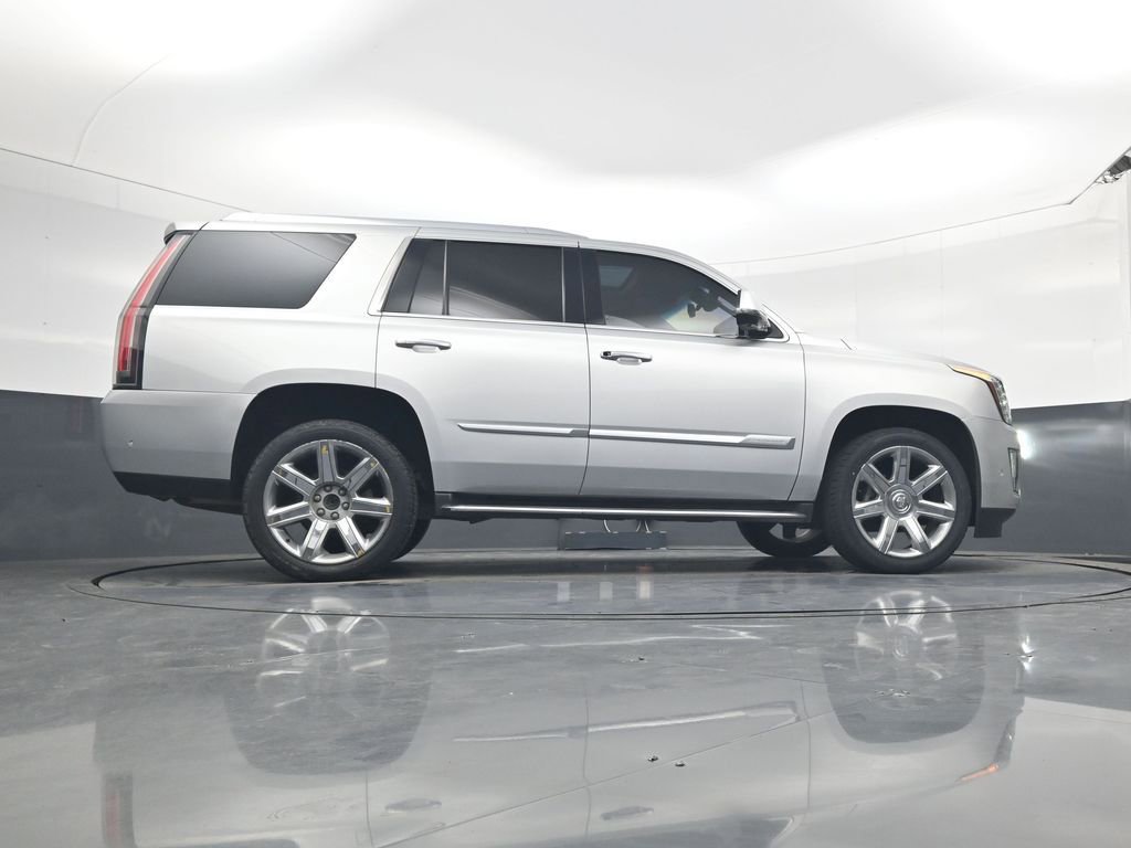 Used 2019 Cadillac Escalade Luxury image 27