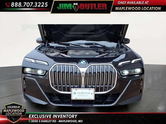 Used 2025 BMW 740i xDrive AWD/4WD image 26