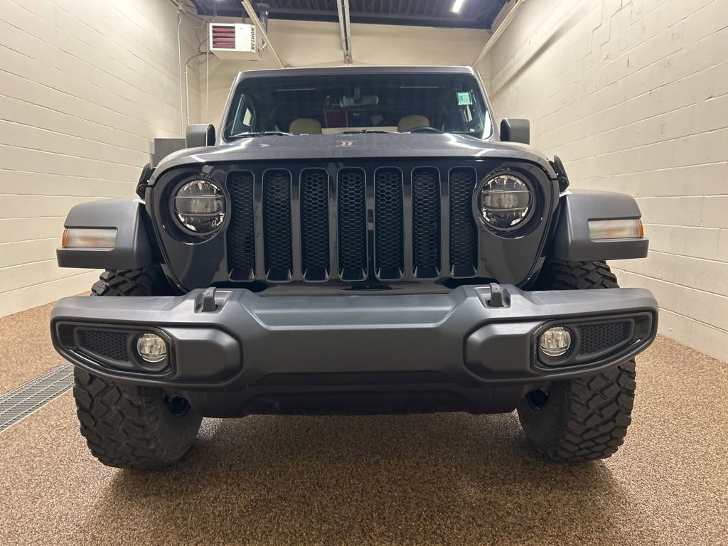 Used 2022 Jeep Wrangler Sport AWD/4WD image 6