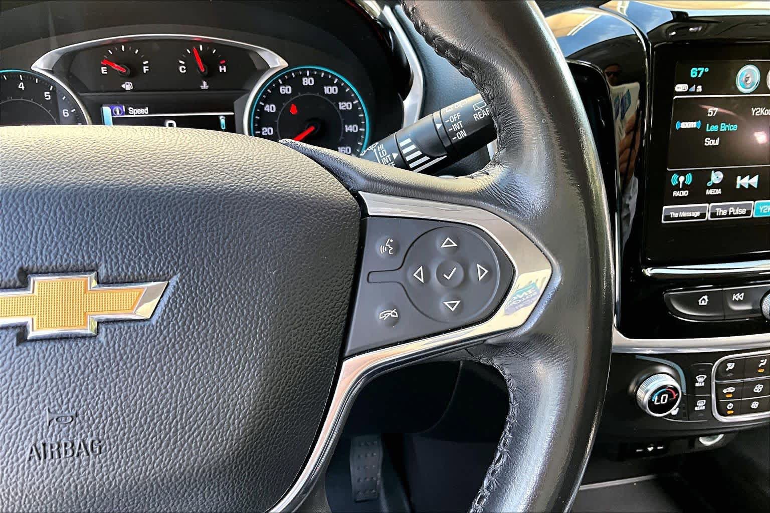 Used 2019 Chevrolet Traverse LT FWD image 25
