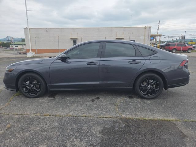 Used 2025 Honda Accord SE image 5