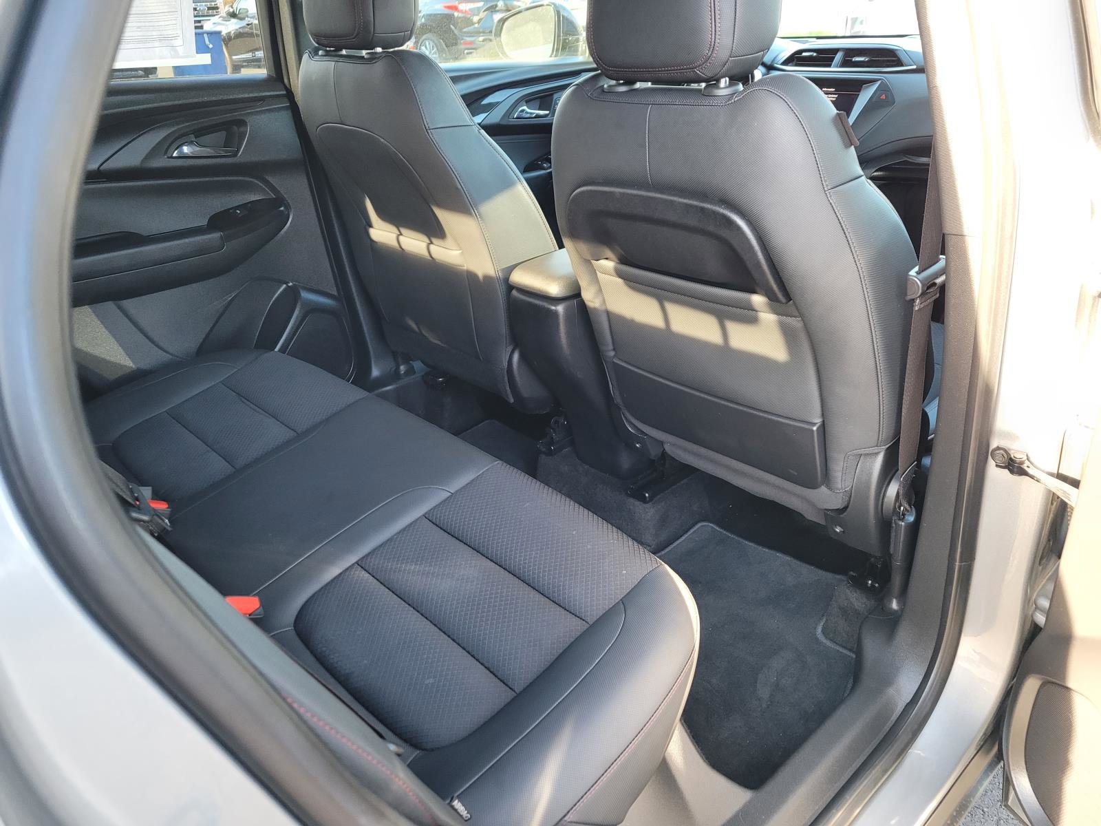 Used 2023 Chevrolet TrailBlazer RS image 18