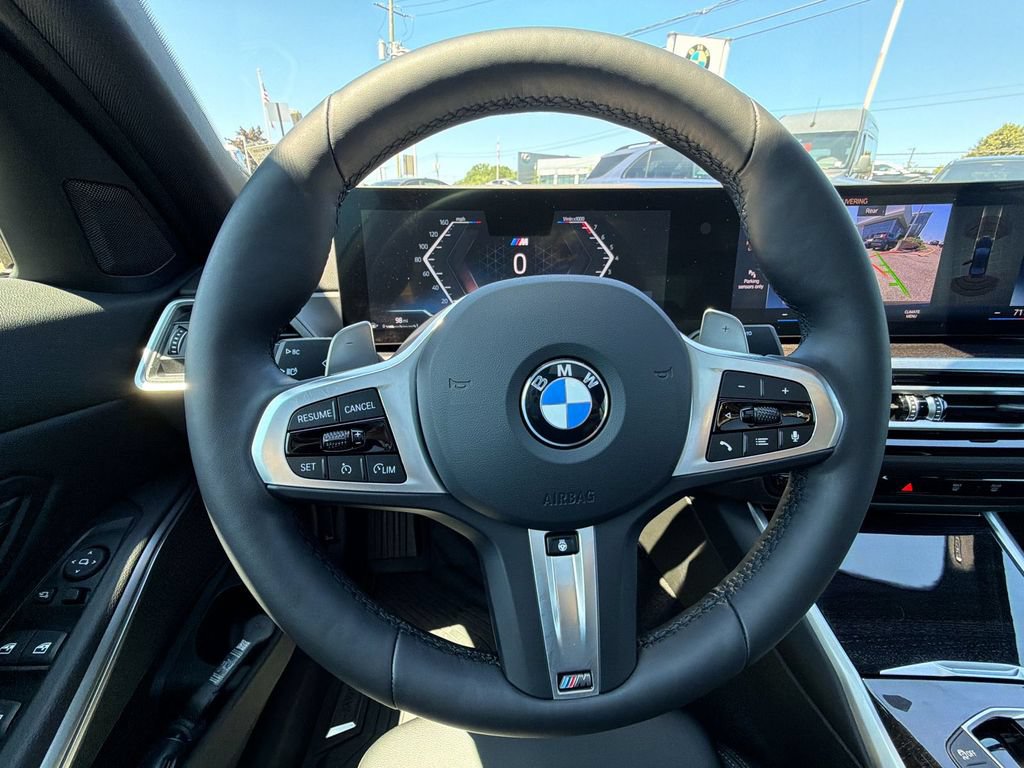 Used 2024 BMW 330i xDrive Sedan w/ M Sport Package AWD/4WD image 23
