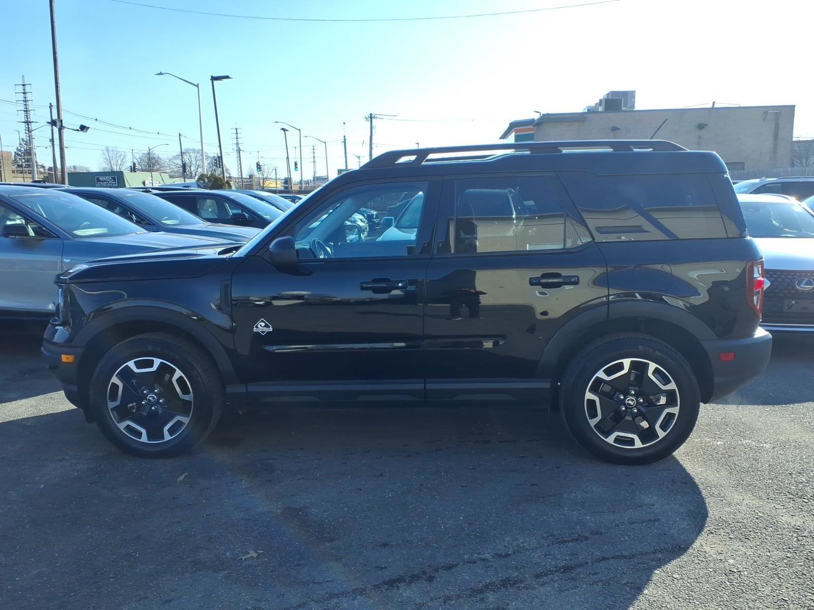 Used 2024 Ford Bronco Sport Outer Banks w/ Tech Package image 8