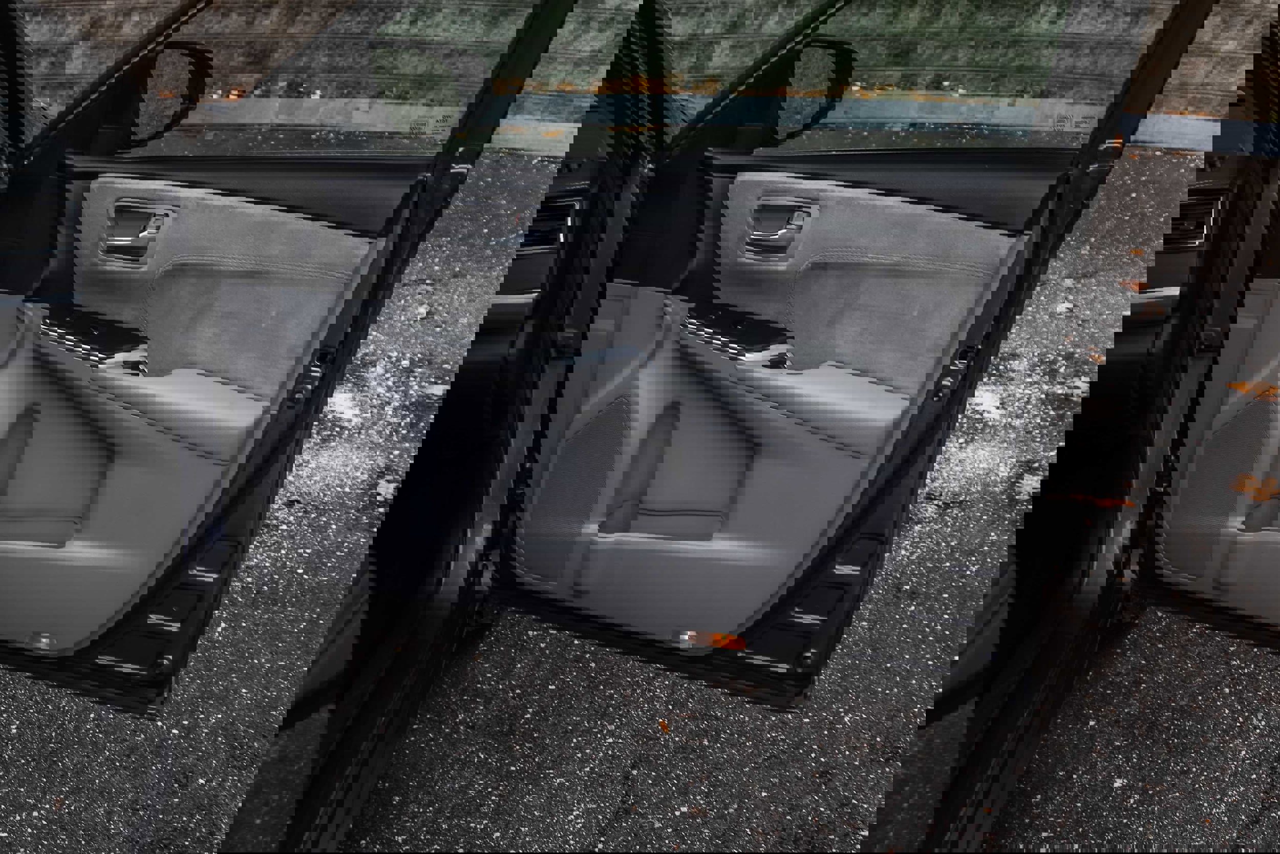 Used 2015 Toyota Camry XSE image 14