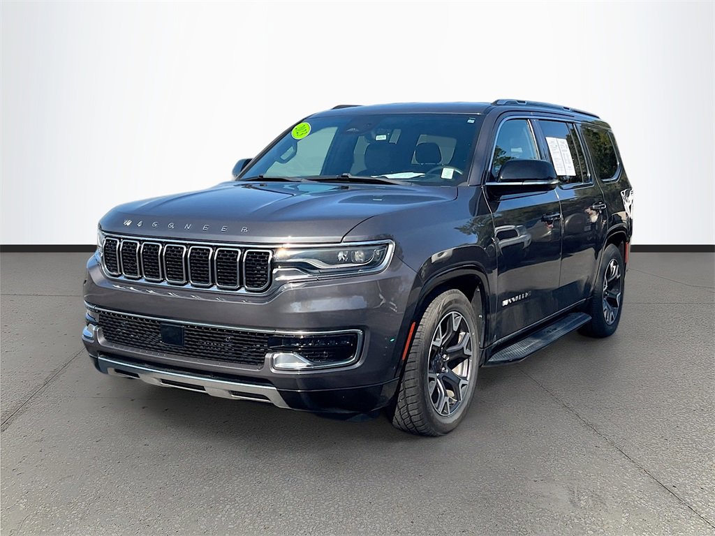 Used 2023 Jeep Wagoneer Series III w/ Preferred Equipment Group image 3