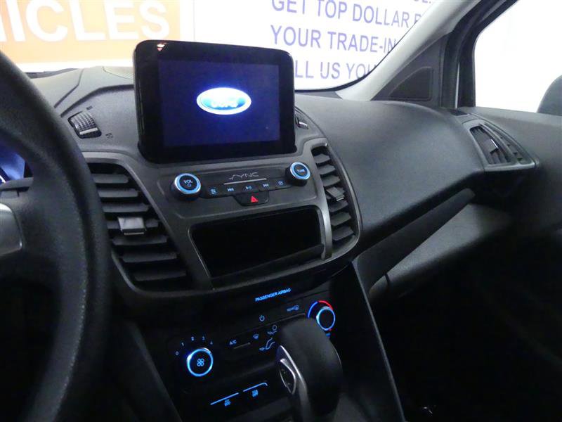 Used 2023 Ford Transit Connect XLT image 11