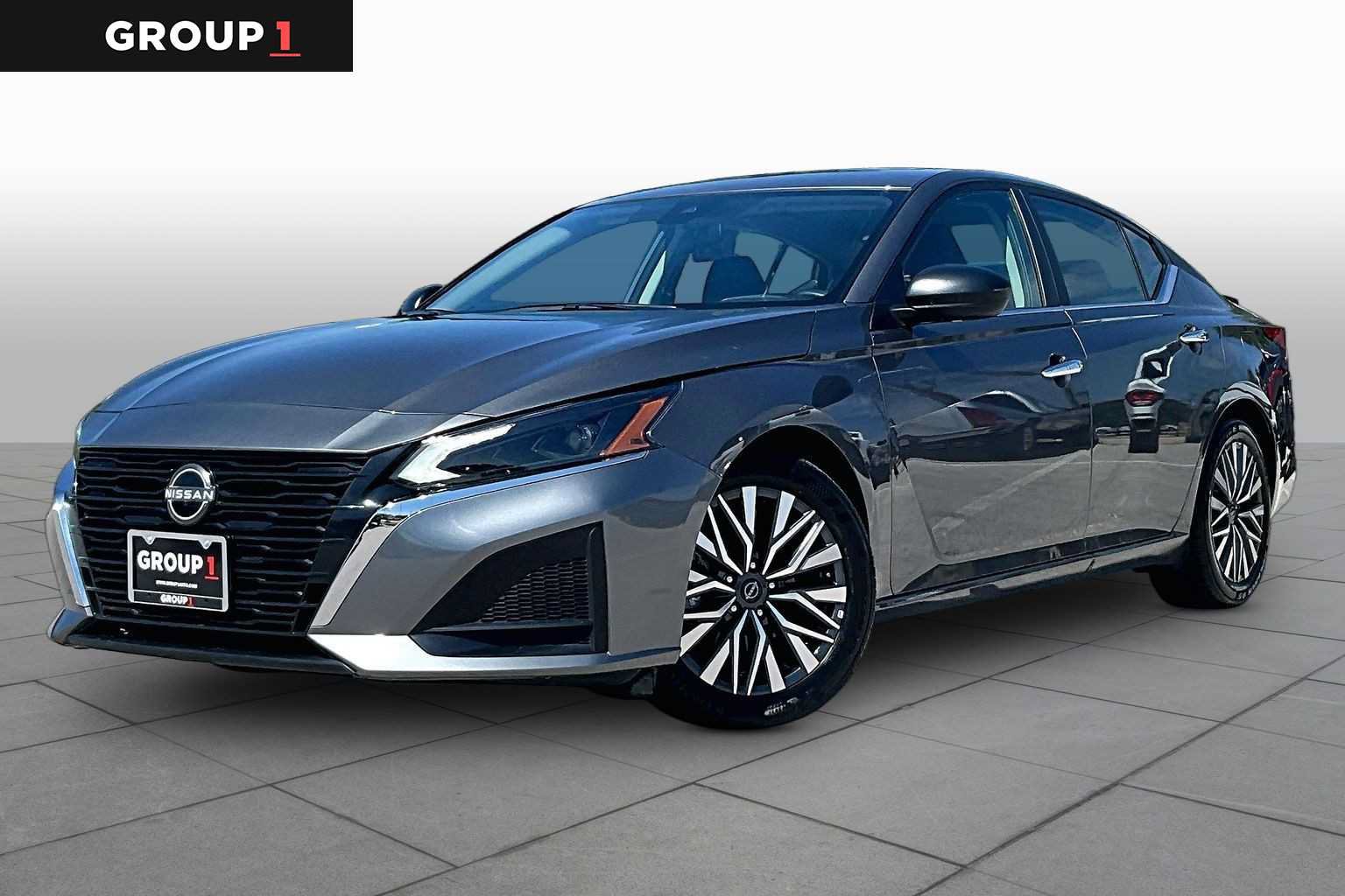 Used 2025 Nissan Altima 2.5 SV
