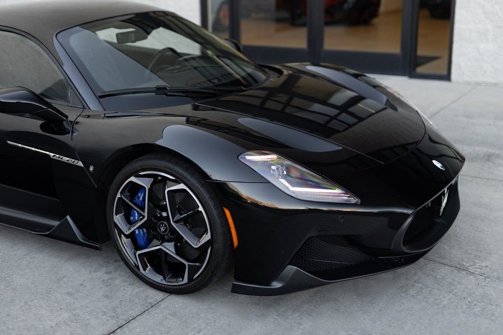 Used 2022 Maserati MC20 Coupe image 15